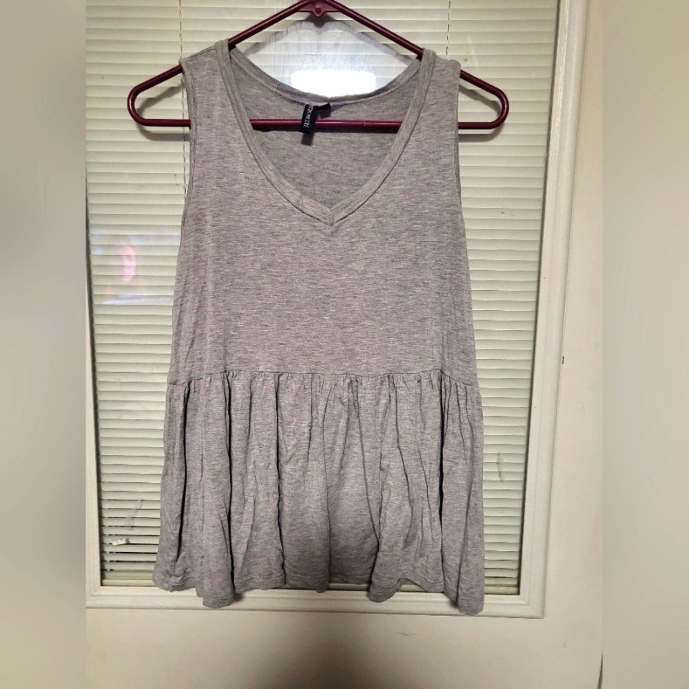 Pendulum cotton top